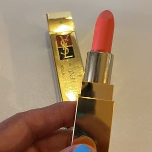 Yves Saint Laurent Lipstick #6 Clear Coral